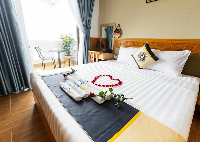 Khách sạn Sea Night - Sea 3*